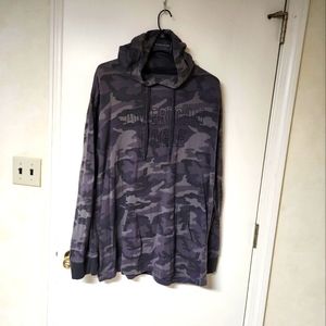 American Eagle camo hooded shirt. Sz XXXL .
